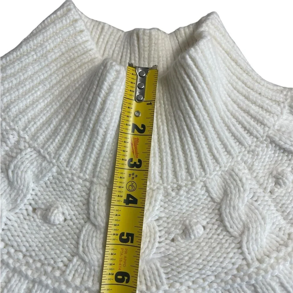 Banana Republic Couronne Cable Knit
Sweater, size XL - Picture 7 of 11